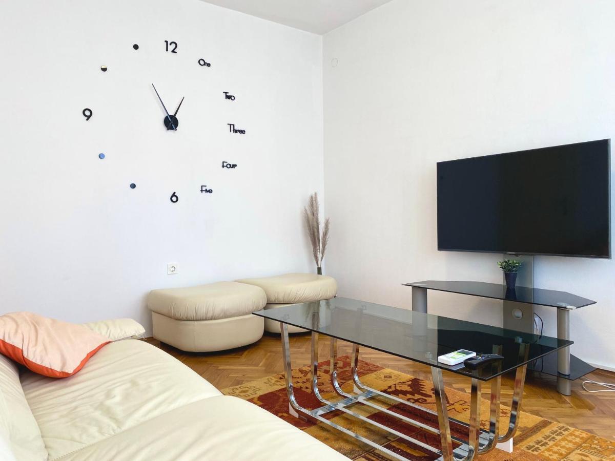 Apartment Lily In Rijeka Close To The Beach Esterno foto